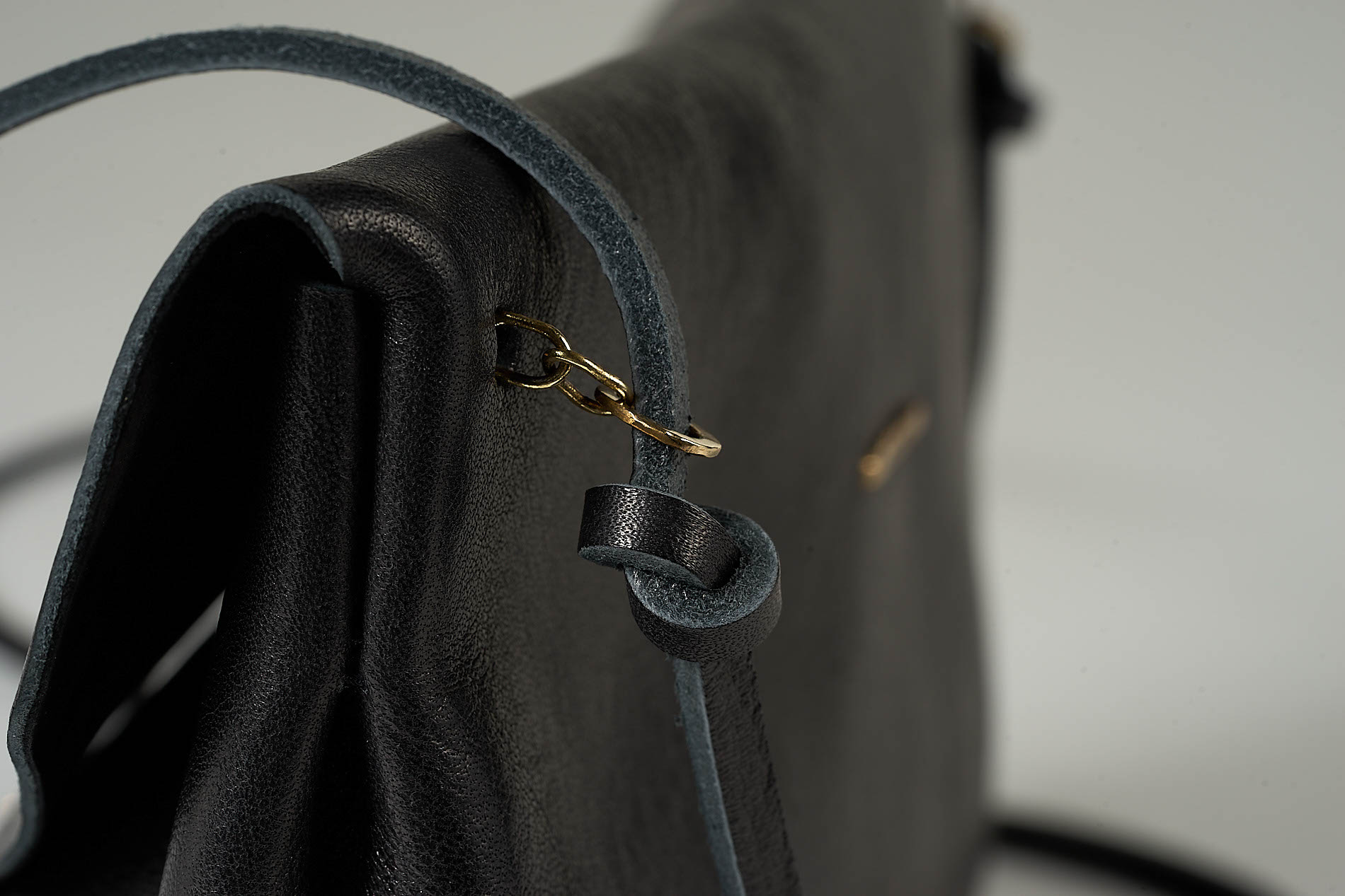 daniele basta leather and silver bags - DETAIL 3
